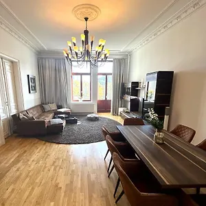 Apartment **traumhafte City-wohnung // 120qm // 4-räume**, Leipzig